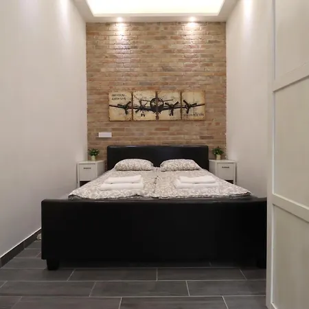 Klauzal 10 Apartman *