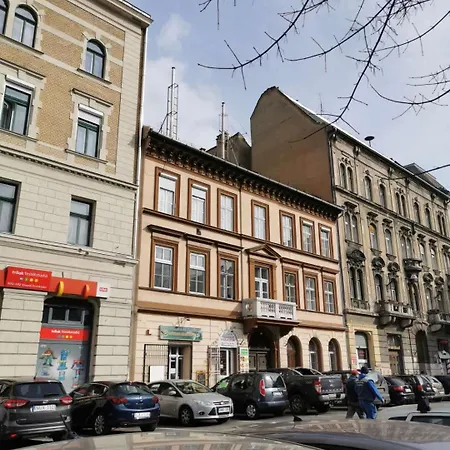 Klauzal 10 Apartmán *
